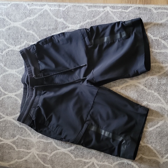 Under Armour Other - Under Armour Shorts